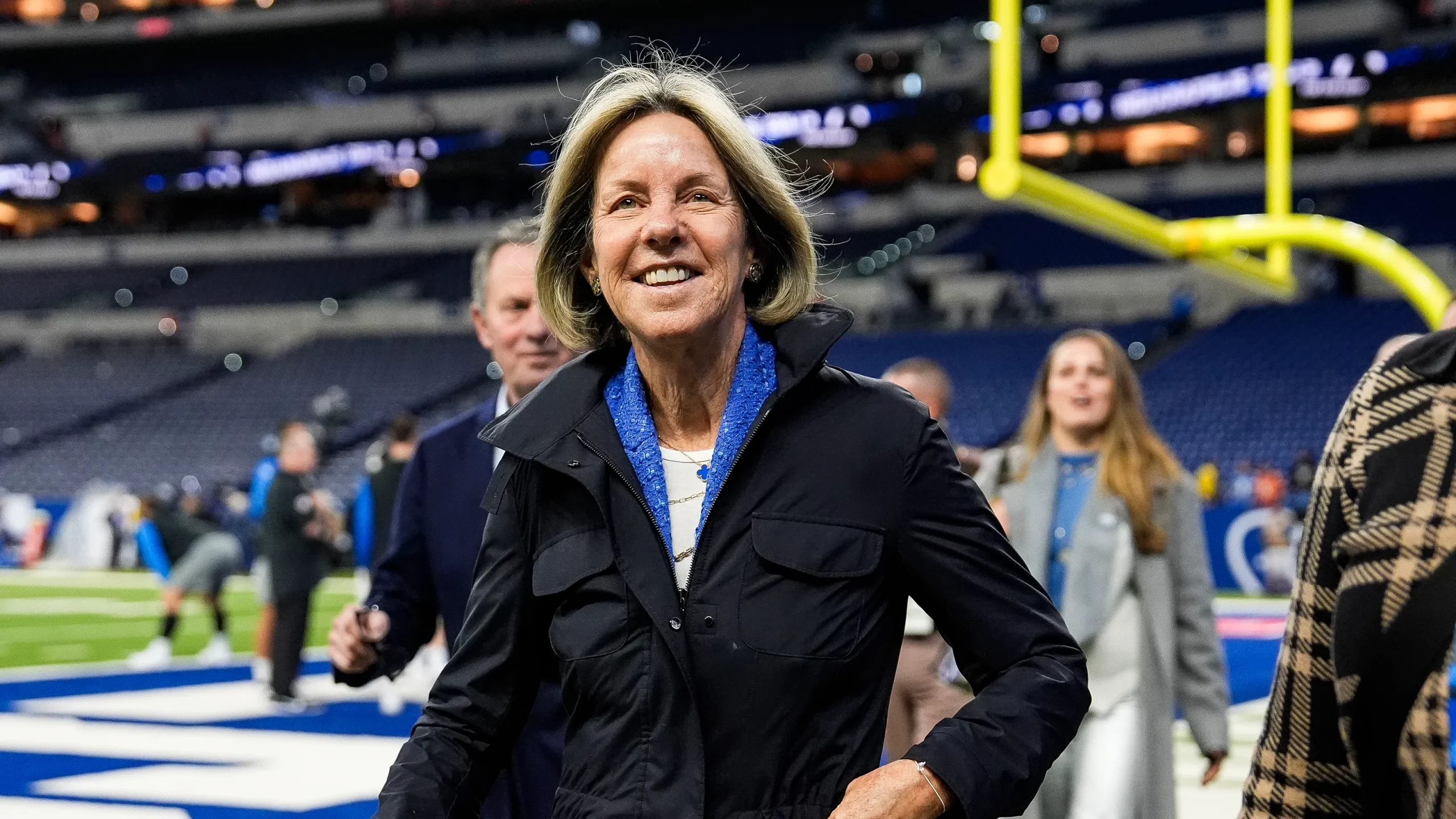 BREAKING NEWS: Detroit Lions owner Sheila Ford Hamp rewarded star Jahmyr Gibbs with a $150,000 bonus and a unique gift in recognition of his efforts after the win over the Tampa Bay Buccaneers. The surprise gift reflects the owner’s taste for luxury…criss